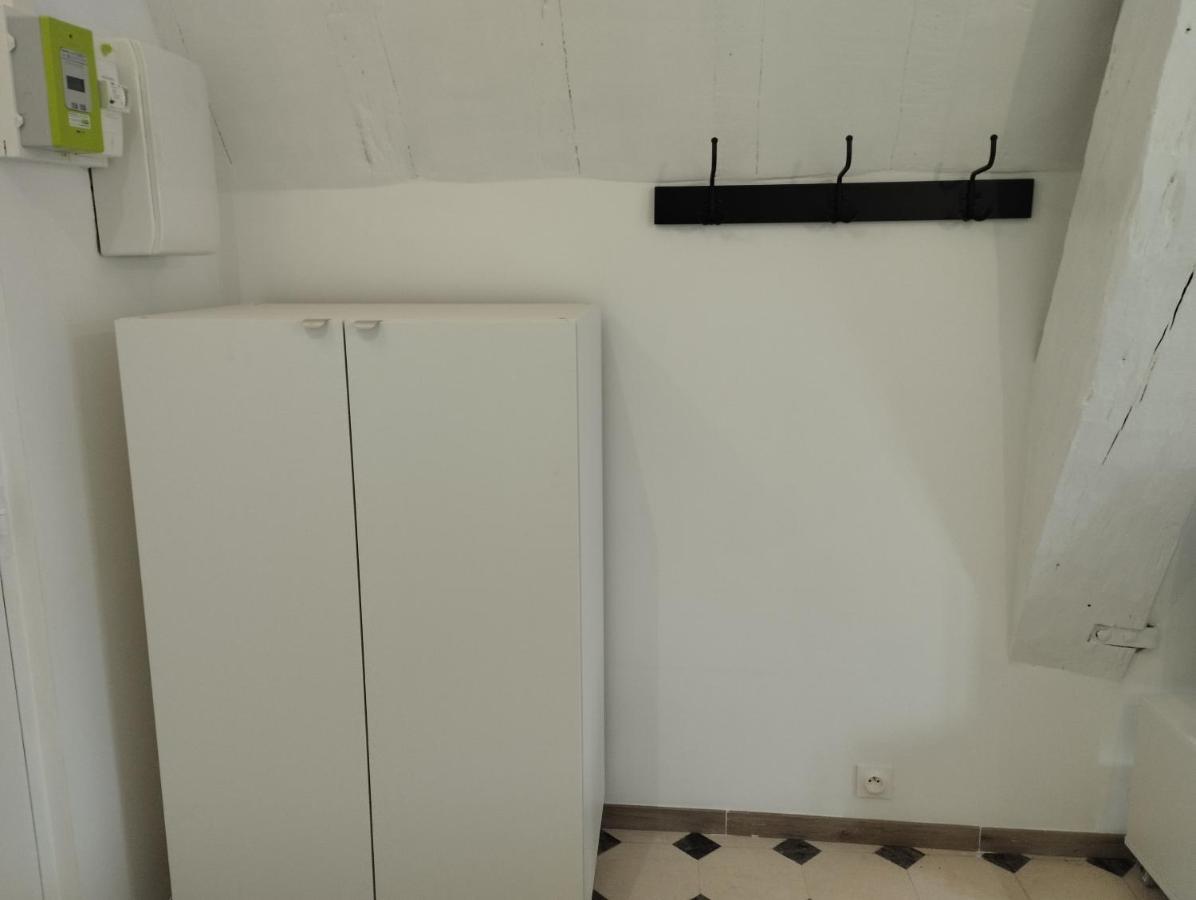 Studio Cosy En Centre Ville Arpajon Zewnętrze zdjęcie