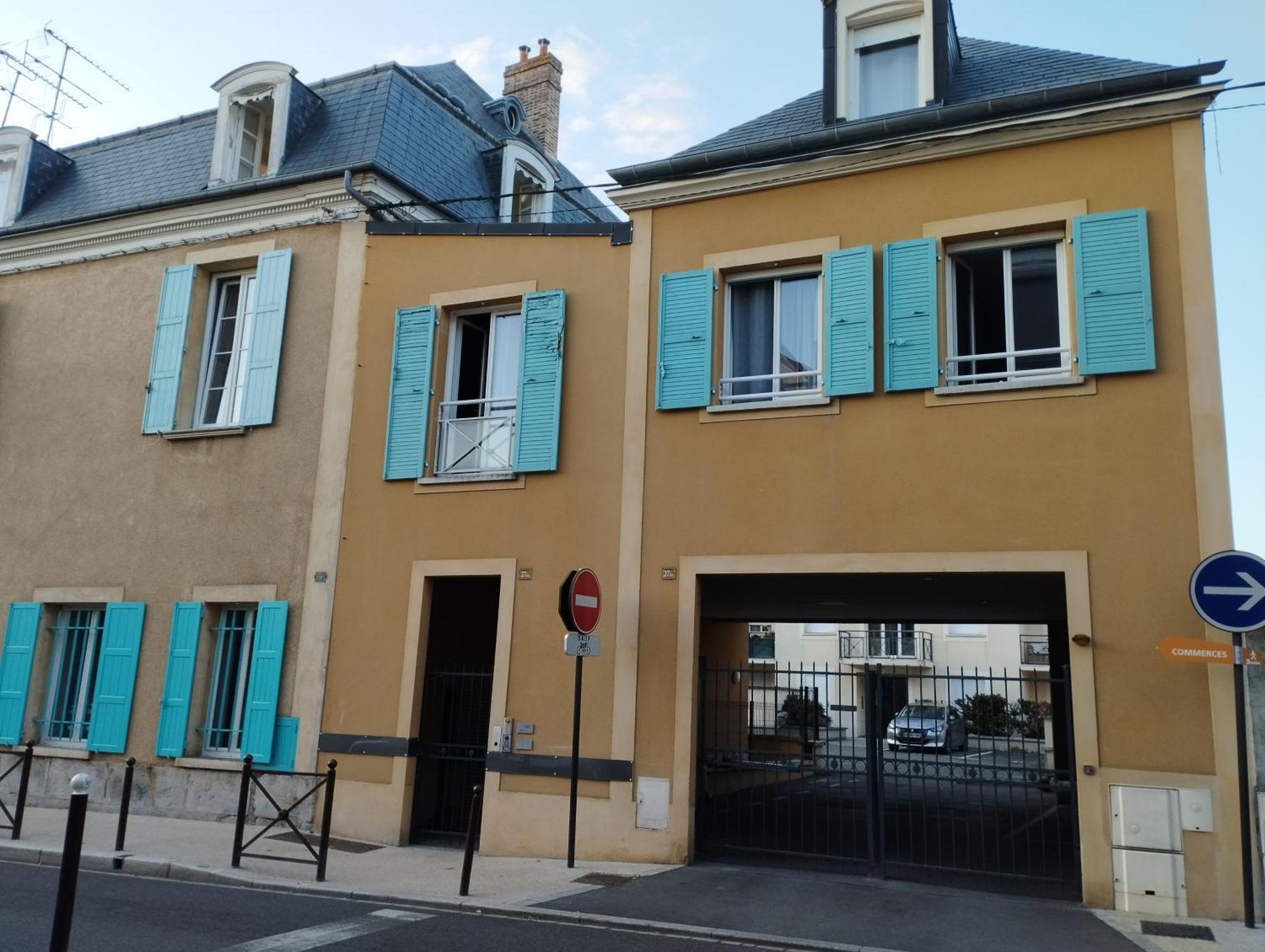 Studio Cosy En Centre Ville Arpajon Zewnętrze zdjęcie